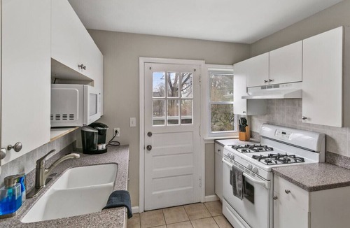 Libertyville Apartment | Lovely Duplex in DT Libertyville Near Naval Base!