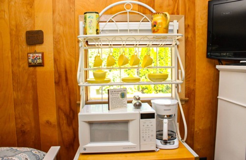 Gilford Apartment | Lovely lakefront studio with water access, grill, lake views & community beach