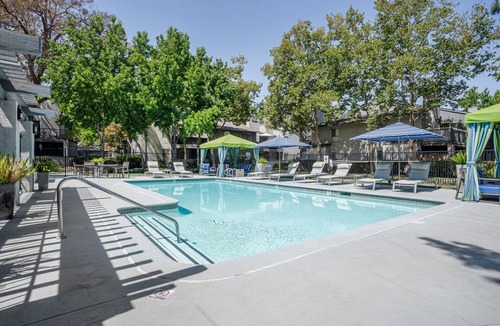Willow Glen Apartment | Lovely San Jose 2BR w/ Gym, Pool & Parking, near highways, by Blueground