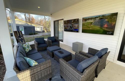 Wooded Estates House | Luxury Estate with StadiumTDJ Views Sleeps 20