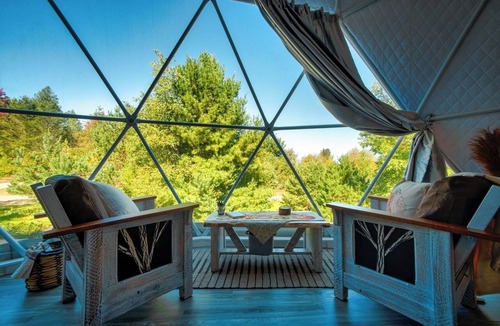 Williamsburg Apartment | Luxury on the Edge of Traverse City - 6