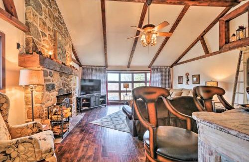 Seisholtzville House | Macungie Cabin w/Fireplace Near Bear Creek Skiing