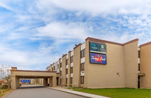 Lansing Hotel | MainStay Suites Lansing West
