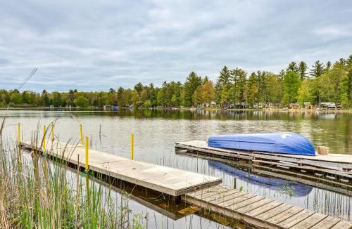 Baldwin House | Manistee Forest Retreat: Group-Friendly Lake House