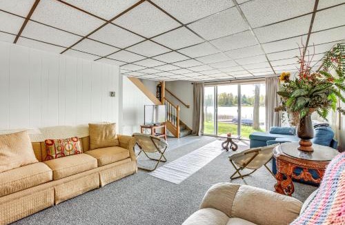 Baldwin House | Manistee Forest Retreat: Group-Friendly Lake House