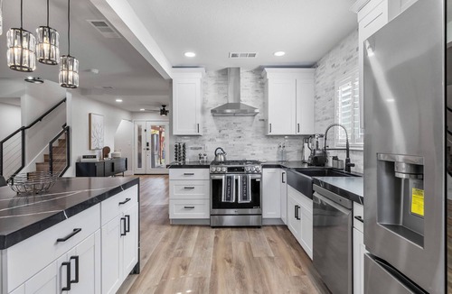 Hilmar House | Modern 3BR Home w/Garage, Smart TVs & Laundry