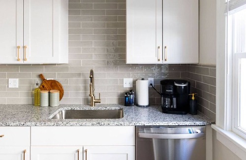 Cleveland Apartment | Modern 3BR Near Cleveland Clinic