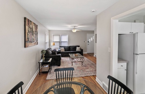 Libertyville Apartment | Modern and Spacious 2-Story