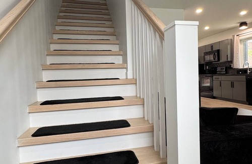 Detroit House | Modern spacious 313 Dwelling! 3 bedroom - 3 levels