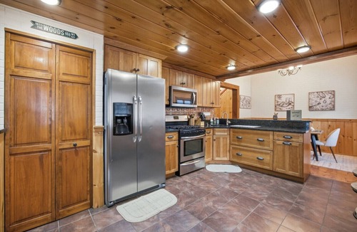 Gilford House | [NEW] Cozy Cabin near Gunstock & Lake Winni
