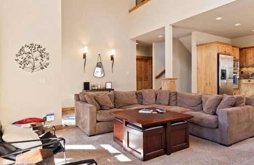 RiverWild House | New! Huge Bend Vacation Home | Near Downtown & Ski Resort