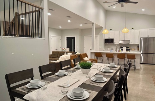 Stevensville House | Newly Built Dune Lake Retreat, Pool, Hot Tub, Fire Pit, 10 m Beach, 90m Chicago