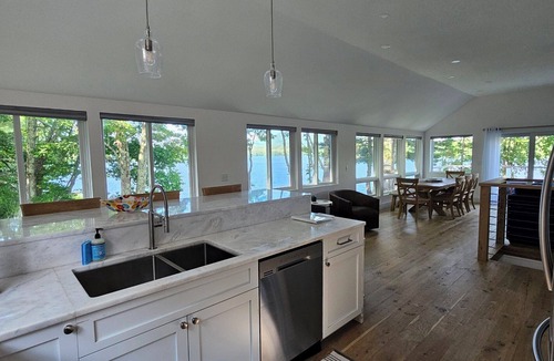 Camden House | Newly remodeled home on Megunticook Lake 5 minutes from the Camden harbor