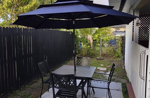 Golden Glades House | Nice 4-bedroom house in marvelous Biscayne Gardens. Minutes from Stadium