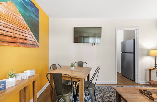 Norwood Condo | Norwood Seven Flat No. 3- Easy Downtown Access