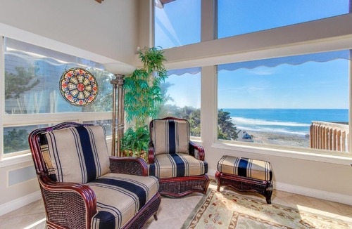 Nelscott House | Ocean Escape