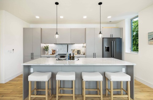 Wallingford House | Ocean-Inspired 3B Modern Retreat w, Kids Room