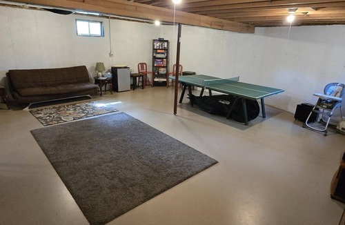 Rome House | On Lake Arrowhead near beaches, golf and Sand Valley