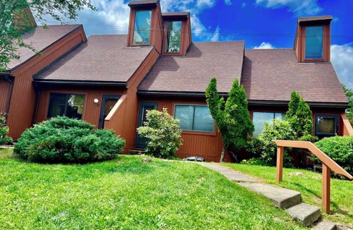 Canaan Valley Condo | PC 25: Davis Condo, Quaint & efficient! A/C