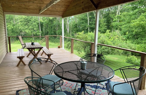 Lakeville House | Peaceful Lakeville Retreat Located Within Minutes to Local Schools & Summer Fun