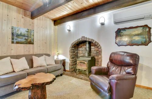 Zigzag House | Peaceful Mt. Hood Cabin w/Hot Tub & Fire Pit!