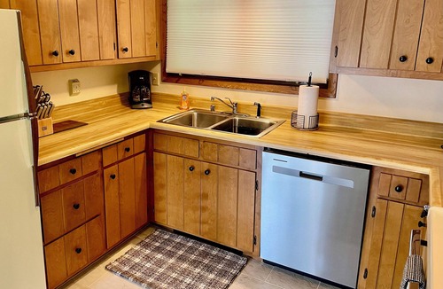 Sister Bay Condo | Peaceful,Nature Retreat! Country Stroll to Pebble Beach! Close to Town. Charming