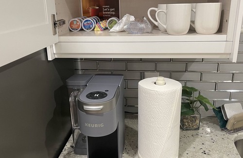 Kutzky Park Apartment | Penthouse Suite—Steps from Mayo Clinic Hospital