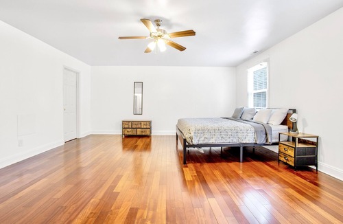 Silver Spring House | Perfect Private Silver Spring Retreat by Downtown!