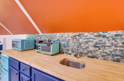 Cropwell Apartment | Pet-Friendly Cropwell Retreat on Coosa River!