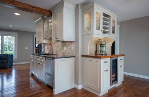 South Haven House | Pool, Hot Tub, Fire Pit & Game Room North Shore Drive!