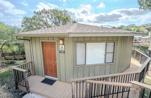 Lakeway Villa | Prickly Pear #14 - Forest Treehouse with Hot Tub Access