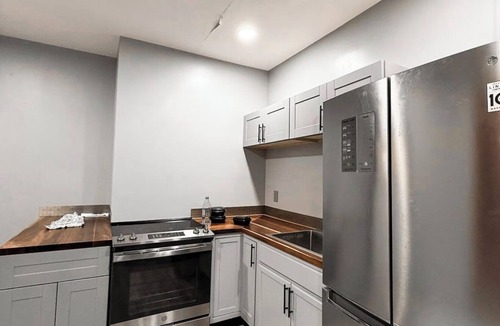 Newtonville Apartment | Quaint 2-bedroom apartment in charming city of Troy