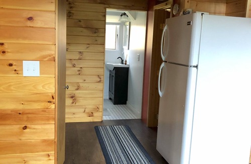 Spencer Cabin | Quaint 2-bedroom waterfront A Frame cabin