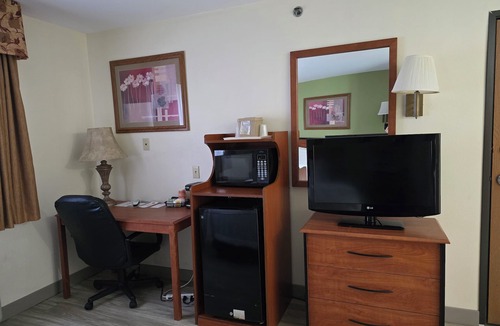 Durand Hotel | Quality Inn Durand I-69