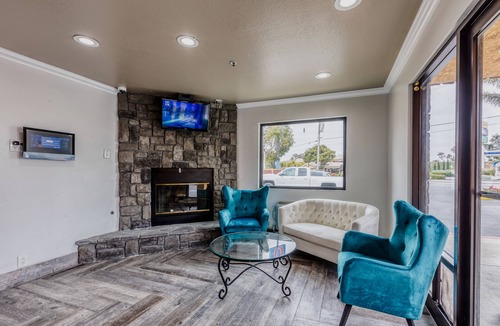 Salinas Hotel | Quality Inn Salinas City Center Area