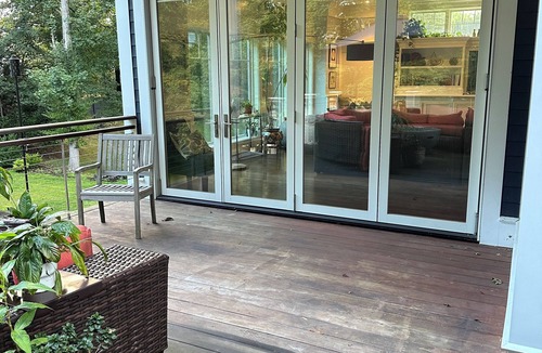 Waban House | Quarter Finals Paradise with theatre and gym