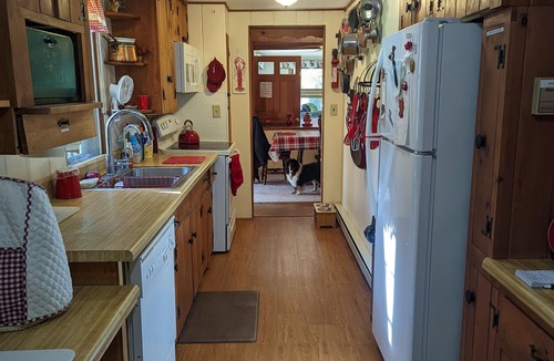 Center Tuftonboro Cottage | RARE SANDY BOTTOM WADE-IN LAKE WINNIPESAUKEE BEACHFRONT COTTAGE WITH DOCK