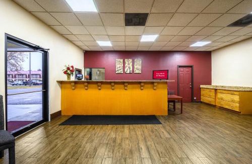 Sylacauga Hotel | Red Roof Inn Sylacauga