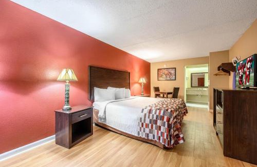 Sylacauga Hotel | Red Roof Inn Sylacauga