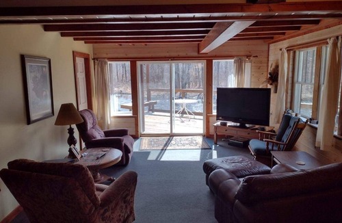 Hesperia Cabin | Riverfront Property Great for Fishing or Just Relaxing