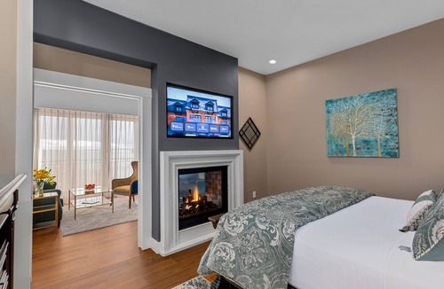 Camden Hotel | Rockport Harbor Hotel