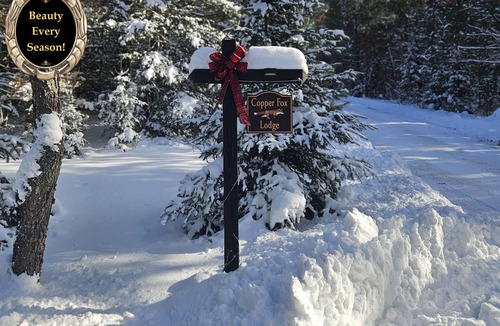 Grayling Cabin | Romantic - Historic - Luxury Log Cabin - A Fairy Tale Experience and Setting
