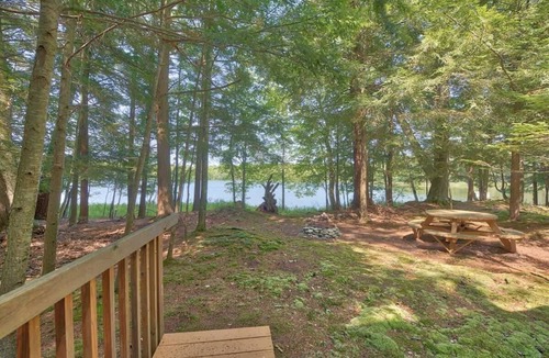 Levering Cabin | Scenic Lakefront Cabin w/Private Beach Access