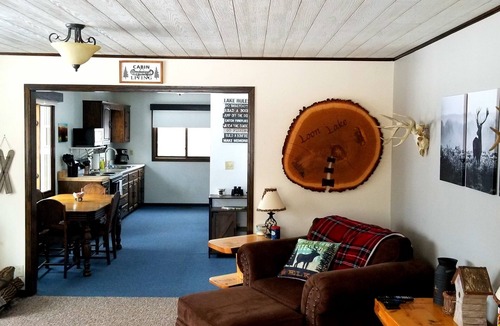 Elcho Cottage | Secluded cabin on a lake, right on snowmobile trail