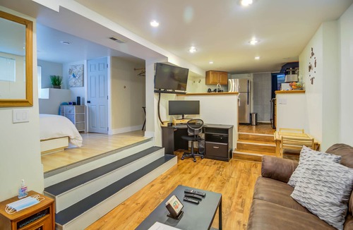 Wallingford House | ✨ Smart & Modern Studio in the Heart of Wallingford ✨