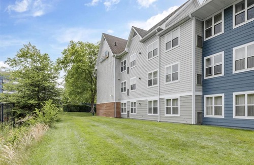 Fairfax Hotel | Sonesta ES Suites Fairfax Fair Lakes