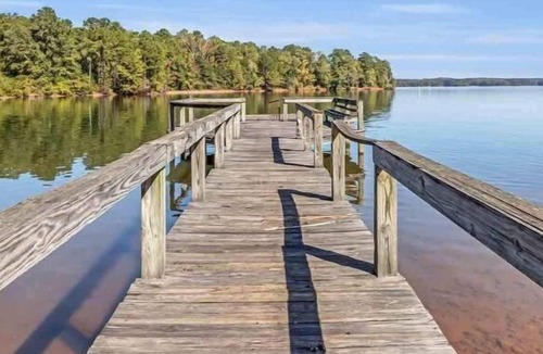 Troup County Cabin | Southern Lakeside Cabin #1