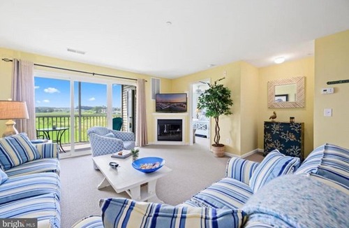 Ocean View Condo | Spacious 2 BR/2 Bath Condo w pool, golf near Bethany Beach
