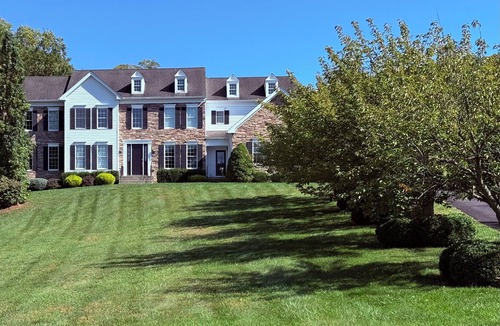 Town of East Fishkill House | Spacious 4-bedroom Luxurious Property in Hudson Valley