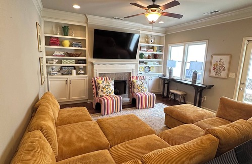 Lake Purdy House | Spacious 4-bedroom townhome in charming Birmingham with AC